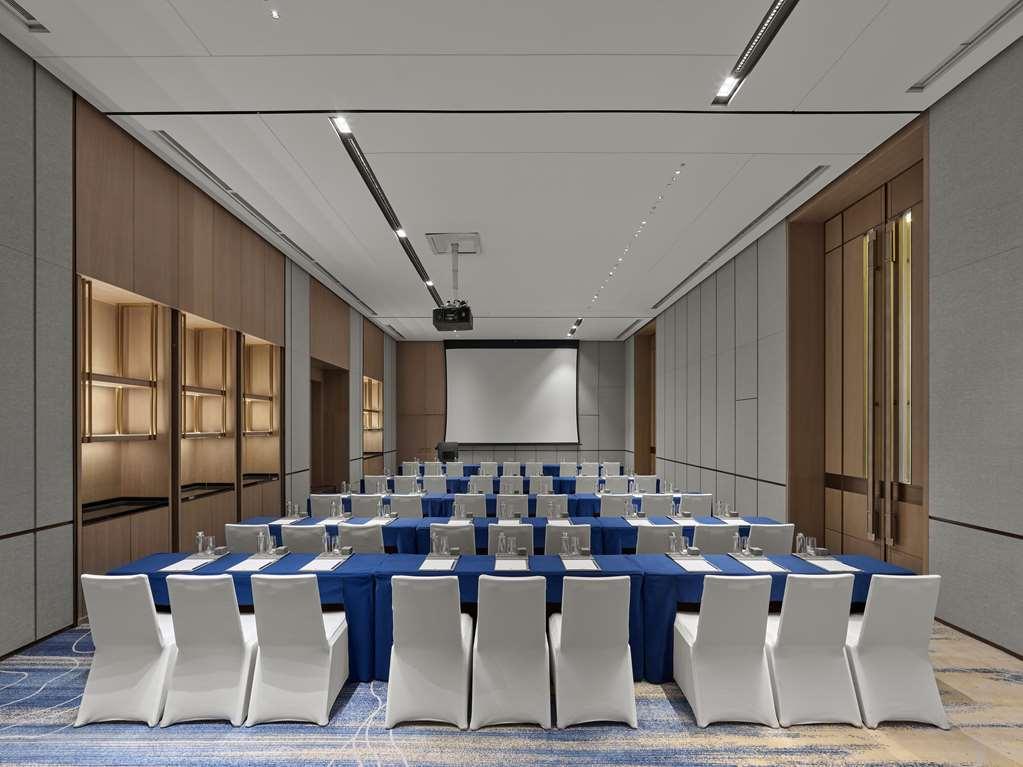 Doubletree By Hilton Chengdu Riverside Facilities photo